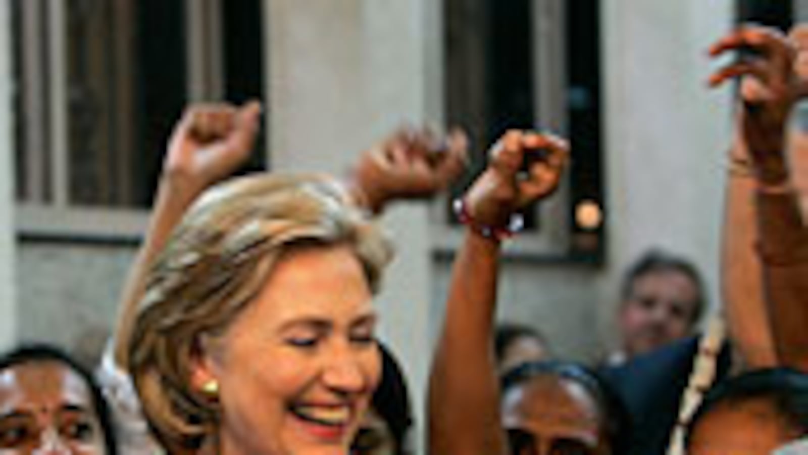 articles/2009/07/27/how-hillary-won-over-india/akbar-clinton-india_40035_bj89ny