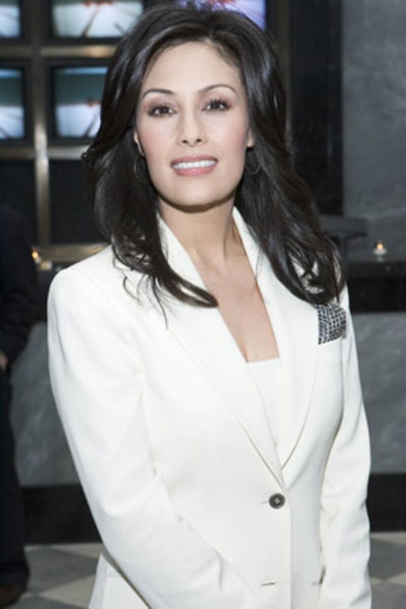 galleries/2010/04/26/the-new-leading-ladies-of-tv-news/tv-anchors---cho_rcx0a6
