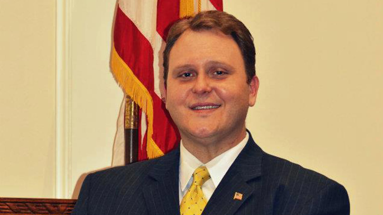 articles/2014/05/05/from-drag-queen-to-gop-candidate/140505-drag-queen-candidate-jacobs-tease_qwojcr