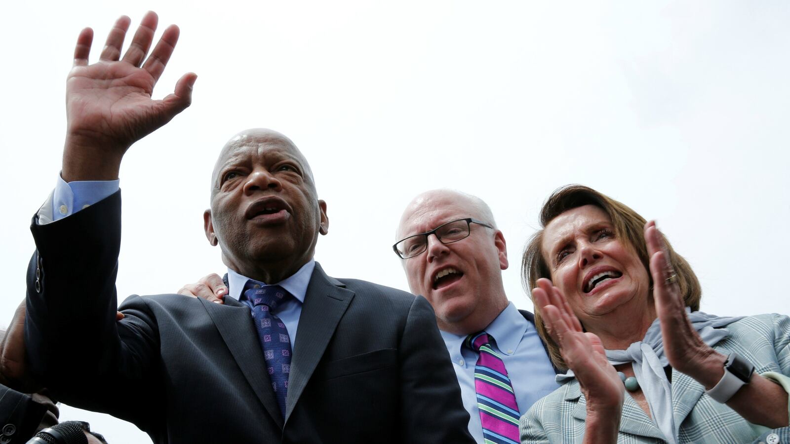 cheats/2016/07/08/black-caucus-renews-calls-for-gun-control/160708-black-caucus-cheat_urz8tp