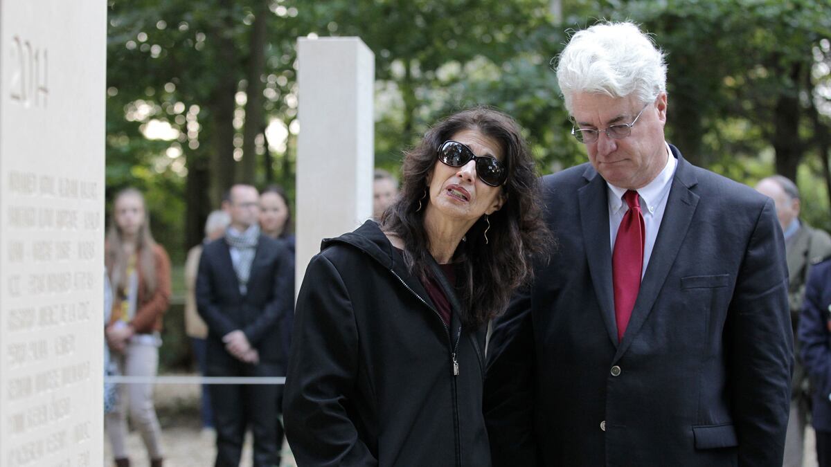 cheats/2015/11/13/foleys-no-solace-in-jihadi-john-death/151113-foley-parents-cheat_xcygvq