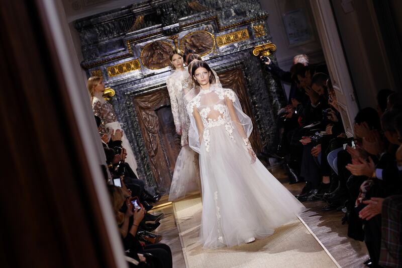 galleries/2012/01/25/chanel-givenchy-dior-spring-2012-couture-paris-photos/best-of-couture-valentino_capzpj
