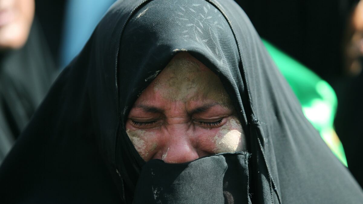 cheats/2012/06/16/26-killed-in-iraq-car-bombs/iraq-car-bomb-cheat_p8kmmh