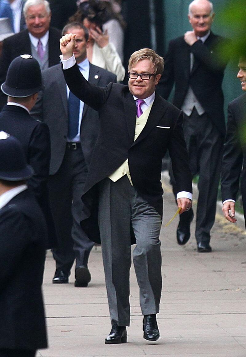 galleries/2011/04/29/royal-wedding-day/royal-wedding-day---elton-arrives_dgqvaa