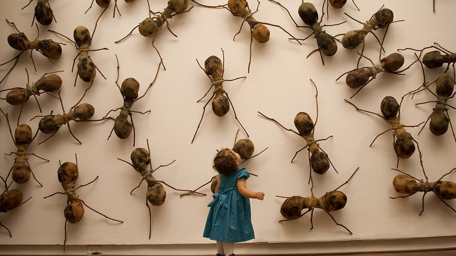 articles/2014/04/04/saatchi-resurrects-ancient-pangaea-with-show-featuring-south-american-and-african-artists/140402-ashby-pangaea-tease_zubwkz