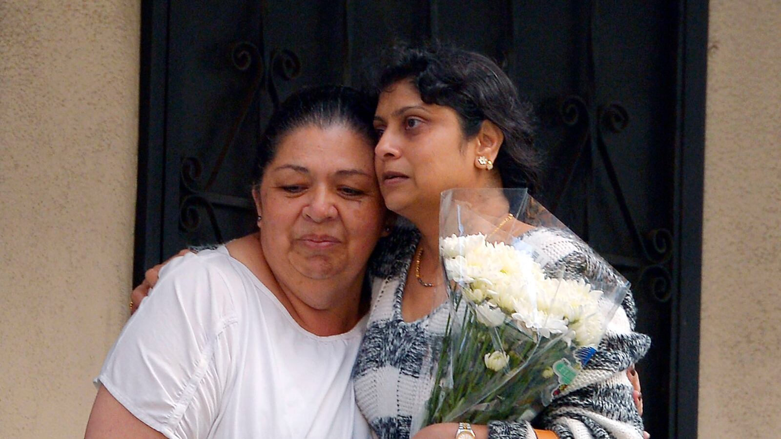 cheats/2013/06/10/fifth-santa-monica-victim-dies/130610-santa-monica-shooting-victim-cheat_g1sgsj