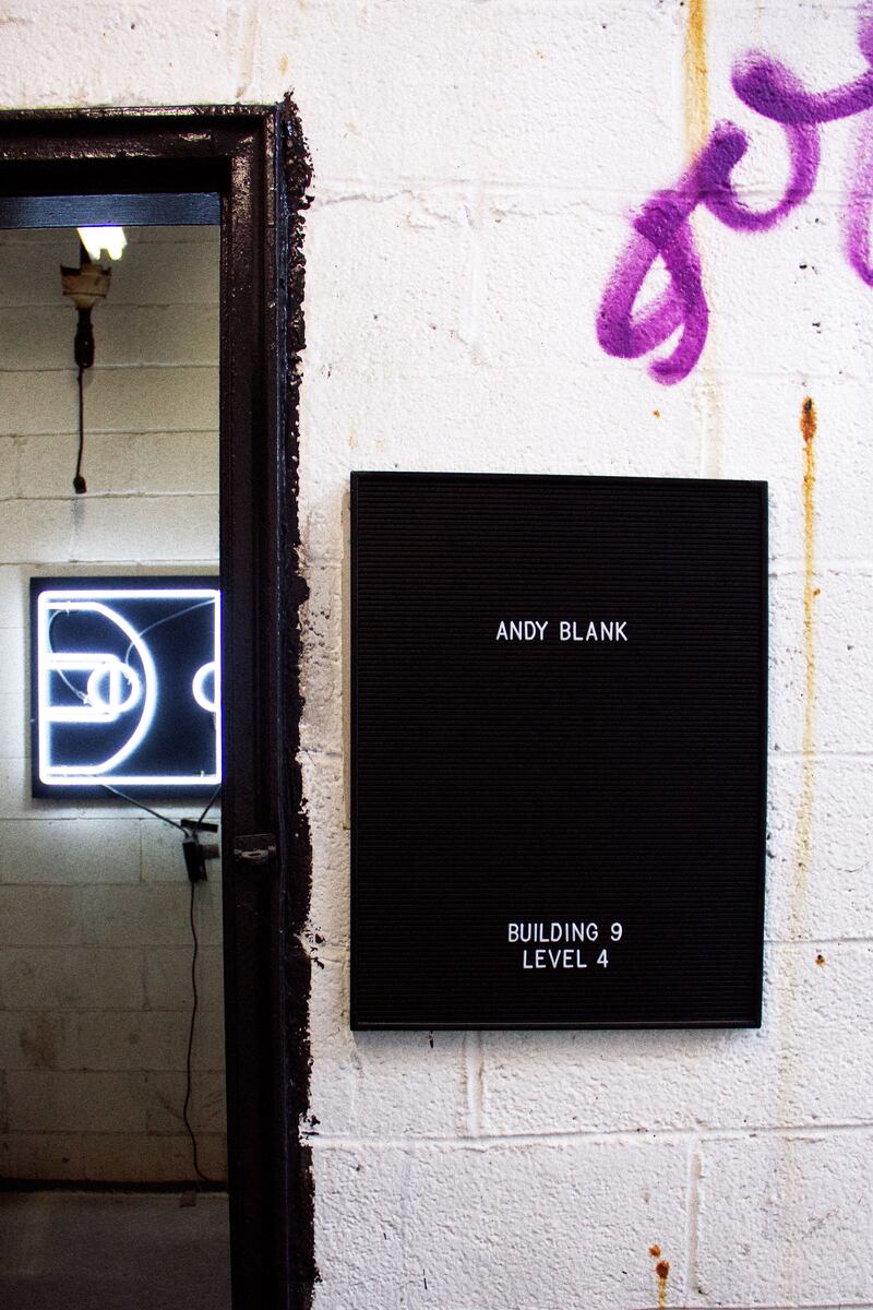 191205-brockway-andy-blank-embed-studio-entrance_sitavo
