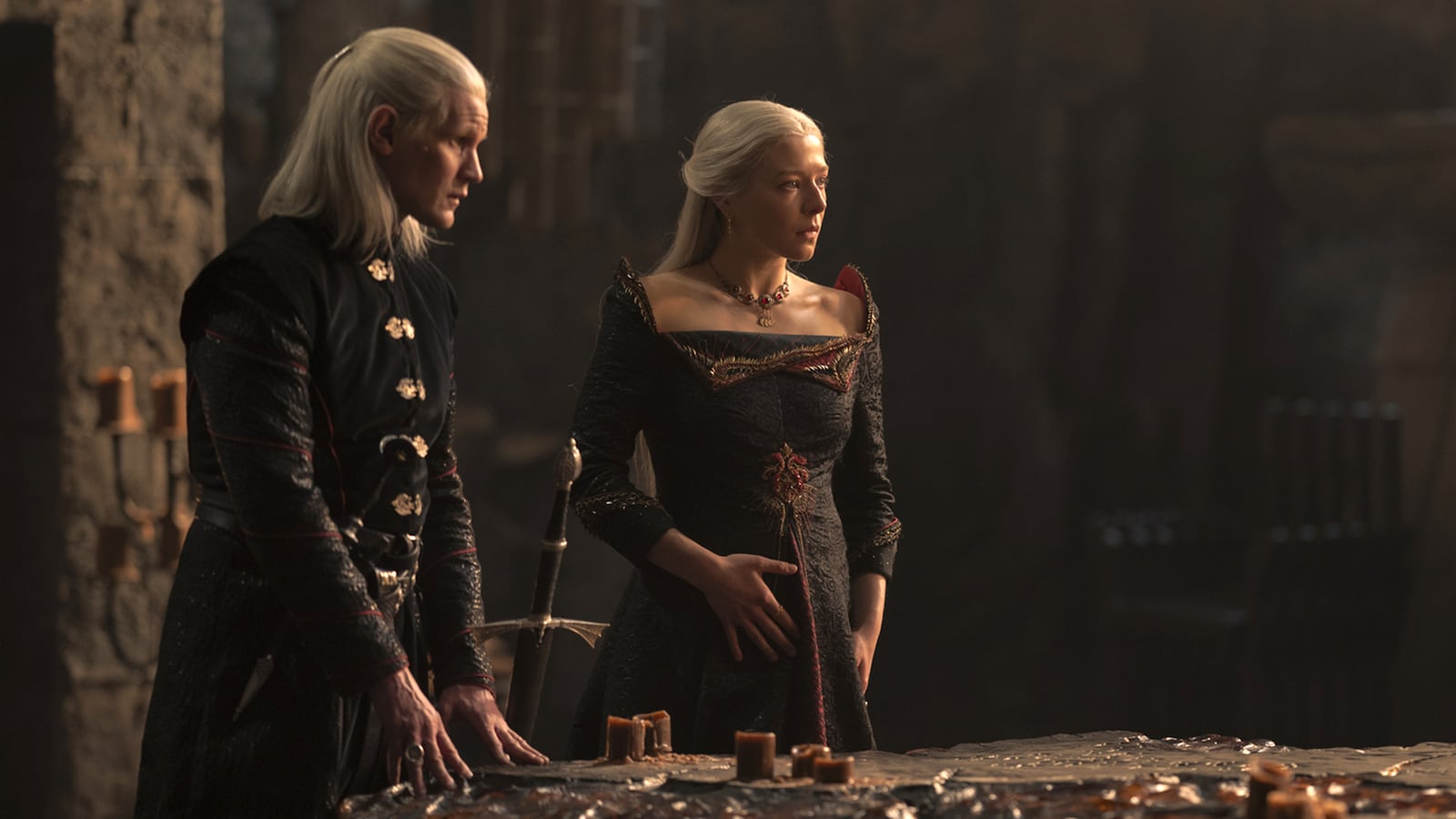 221020-house-dragon-finale-tease_cdbsnz