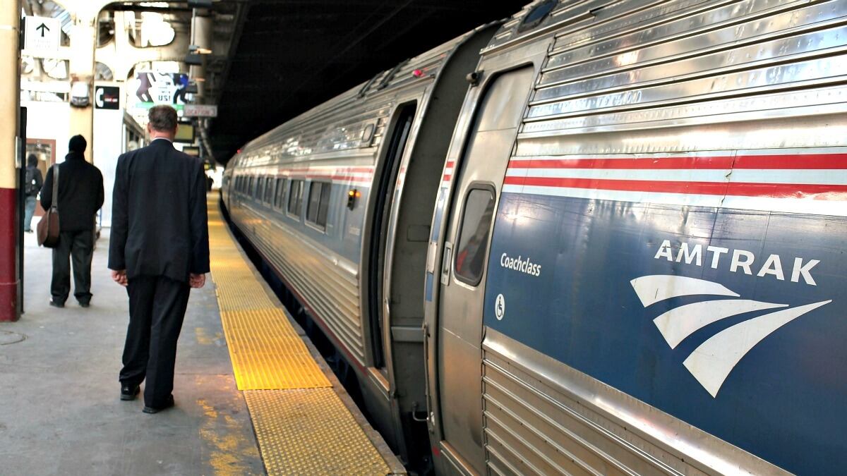 cheats/2012/10/01/amtrak-overlooks-substance-abuse/amtral-alcohol-cs_icesh5