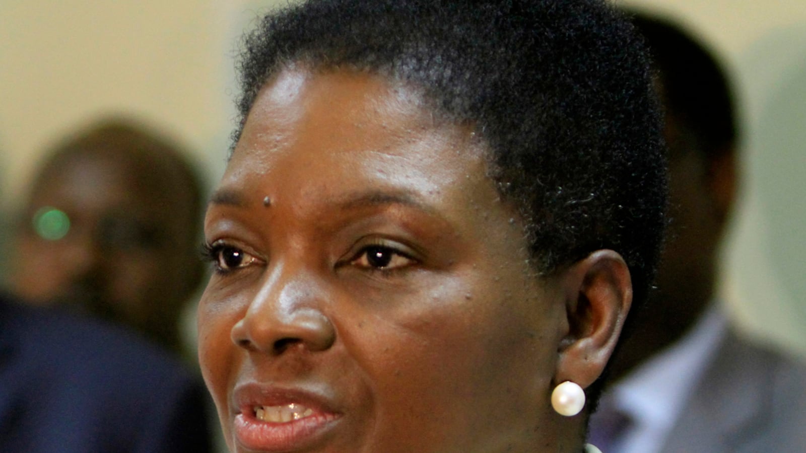 cheats/2012/03/07/u-n-chief-arrives-in-syria/syria-un-humanitarian-chief-valerie-amos-arrives-cheat_k3fzts