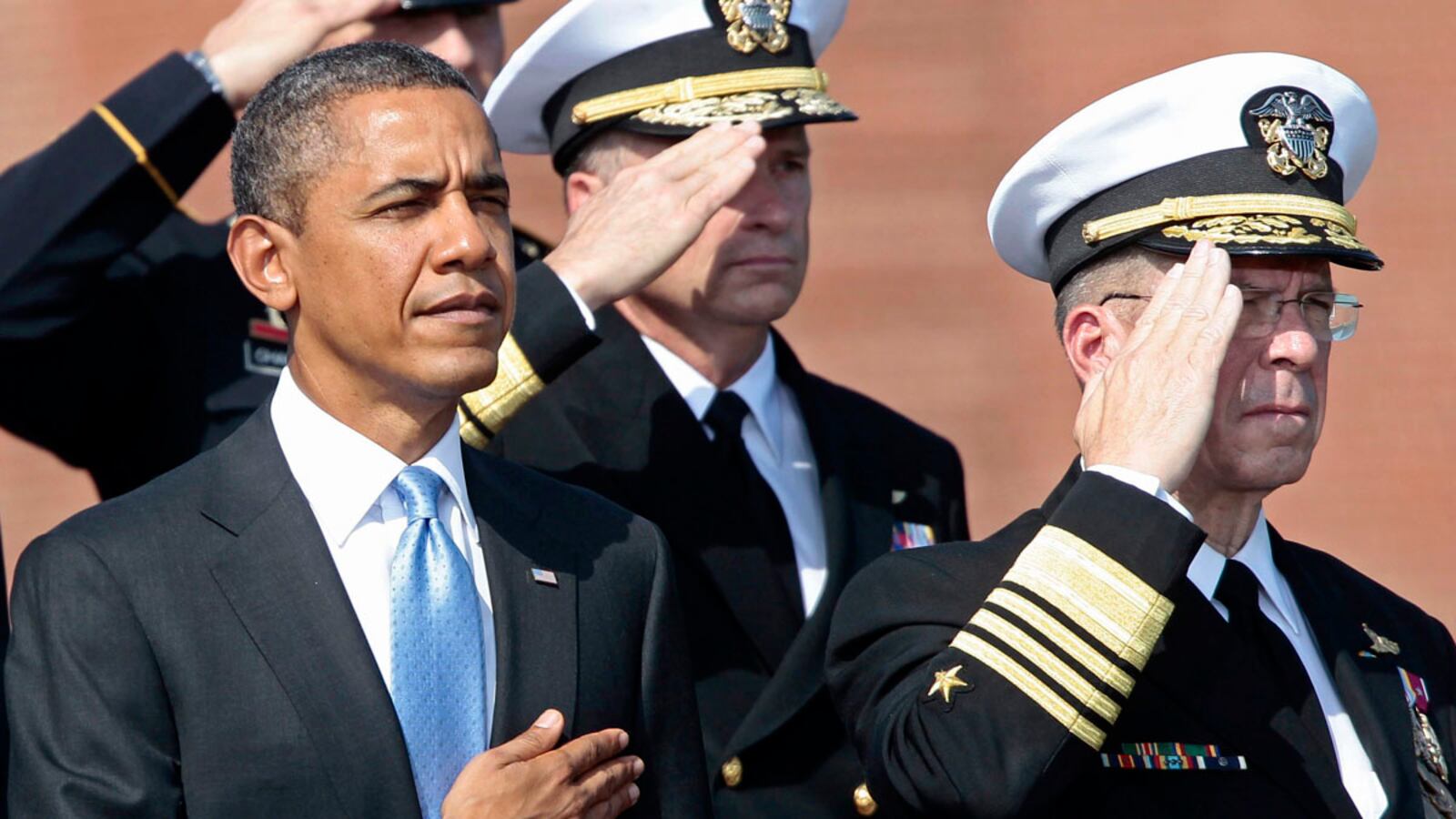 cheats/2011/09/30/feds-memo-authorized-awlaki-killing/obama-awlaki-terror-lake_rwzbos