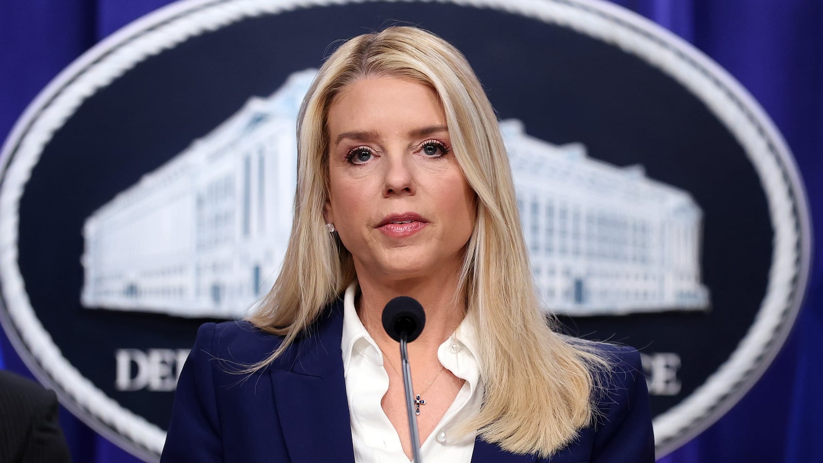 Attorney General Pam Bondi was left stammering when pressed on President Donald Trump's claim that she insisted Tulsi Gabbard attend the Fulton County raid where 2020 ballots were seized.