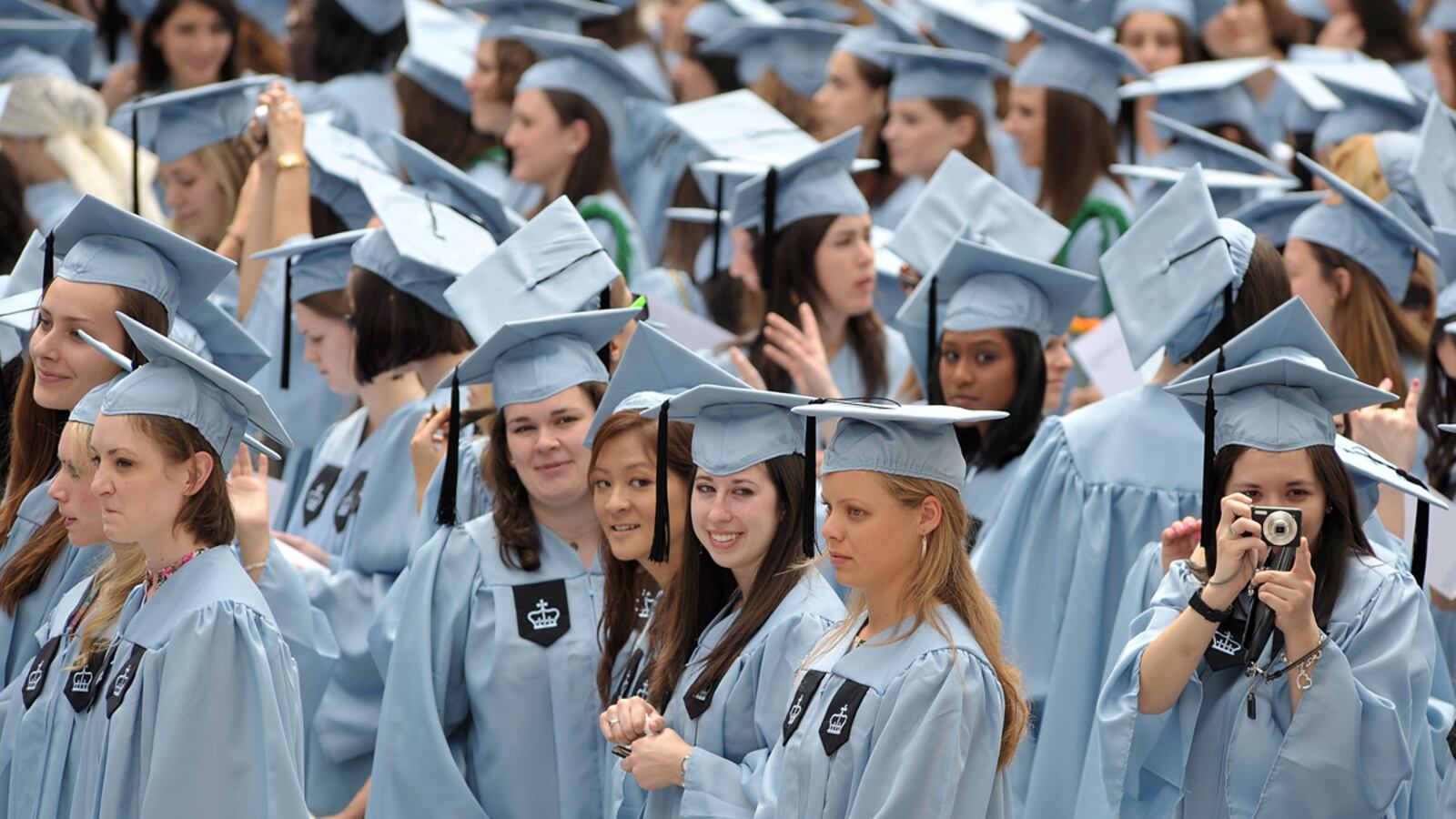 articles/2012/03/07/ugly-online-attacks-on-barnard-women-ahead-of-obama-commencement-speech/barnard-commencement-obama-ellison_bmnfqs