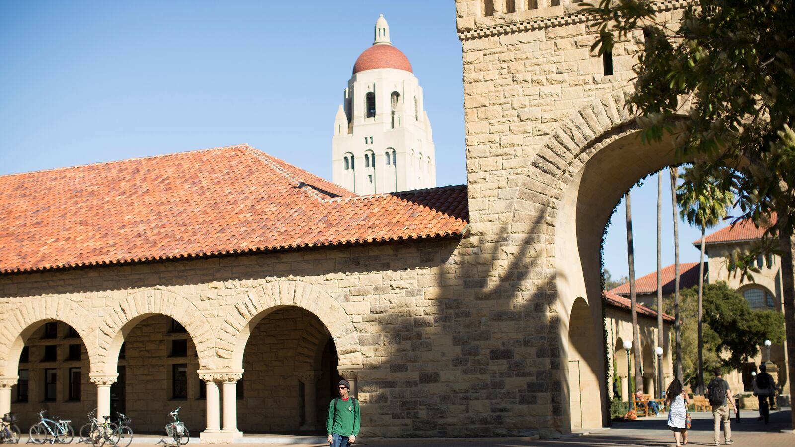 2014-05-25T120000Z_392506042_GF2EA3C0D1S01_RTRMADP_3_STANFORD-VENTURE_vkeh46