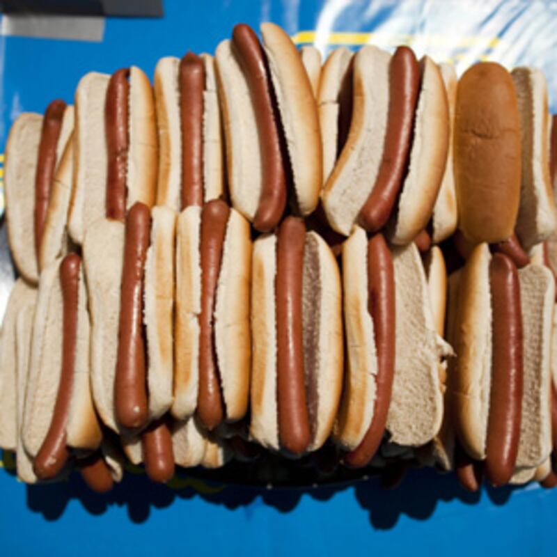 galleries/2011/06/30/deadliest-hot-dogs/nathans-famous-famous-beef-franks_vtyywg