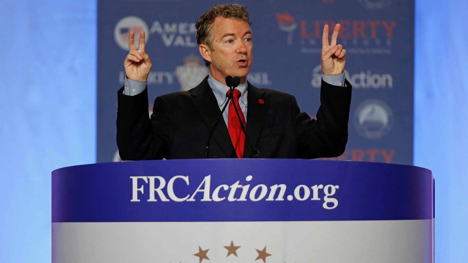 articles/2014/09/26/paul-cruz-duel-at-values-voter-event/140929-nuzzi-paul-tease_o2vt3r