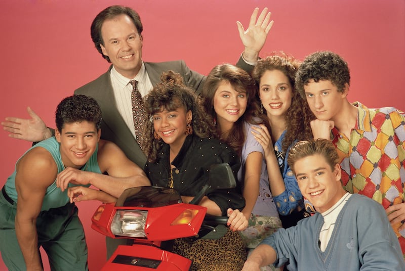 Mario Lopez as Alabert Clifford 'A.C.' Slater, Dennis Haskins as Mr. Richard Belding, Lark Voorhies as Lisa Turtle, Tiffani Thiessen as Kelly Kapowski, Elizabeth Berkley as Jessie Spano, Mark-Paul Gosselaar as Zachary 'Zach' Morris, Dustin Diamond