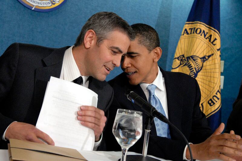 galleries/2012/05/11/george-clooney-and-other-top-celebrities-who-raise-money-for-obama-photos/george-clooney-obama-fundraisers_cbnrxb