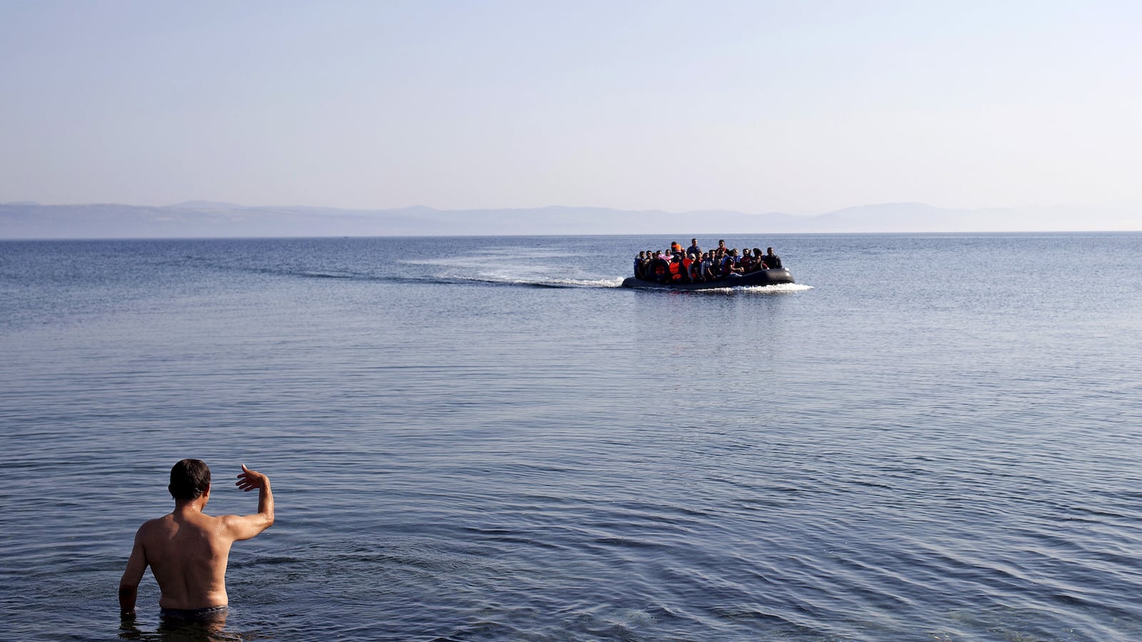 articles/2015/09/09/drowning-syria-to-keep-an-iran-deal-afloat/150908-sergie-iran-tease_wfb5mx