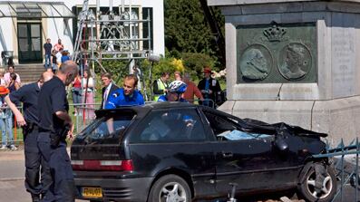 cheats/2009/04/30/dutch-car-kills-four/dutch-car-kills_eyduxm