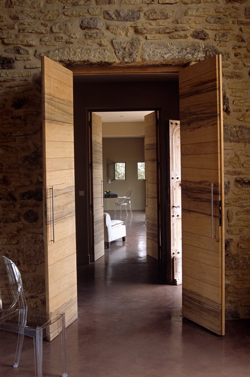 galleries/2013/10/06/omg-i-want-this-house-france-edition-photos/131004-omg-house13_rsgxy6