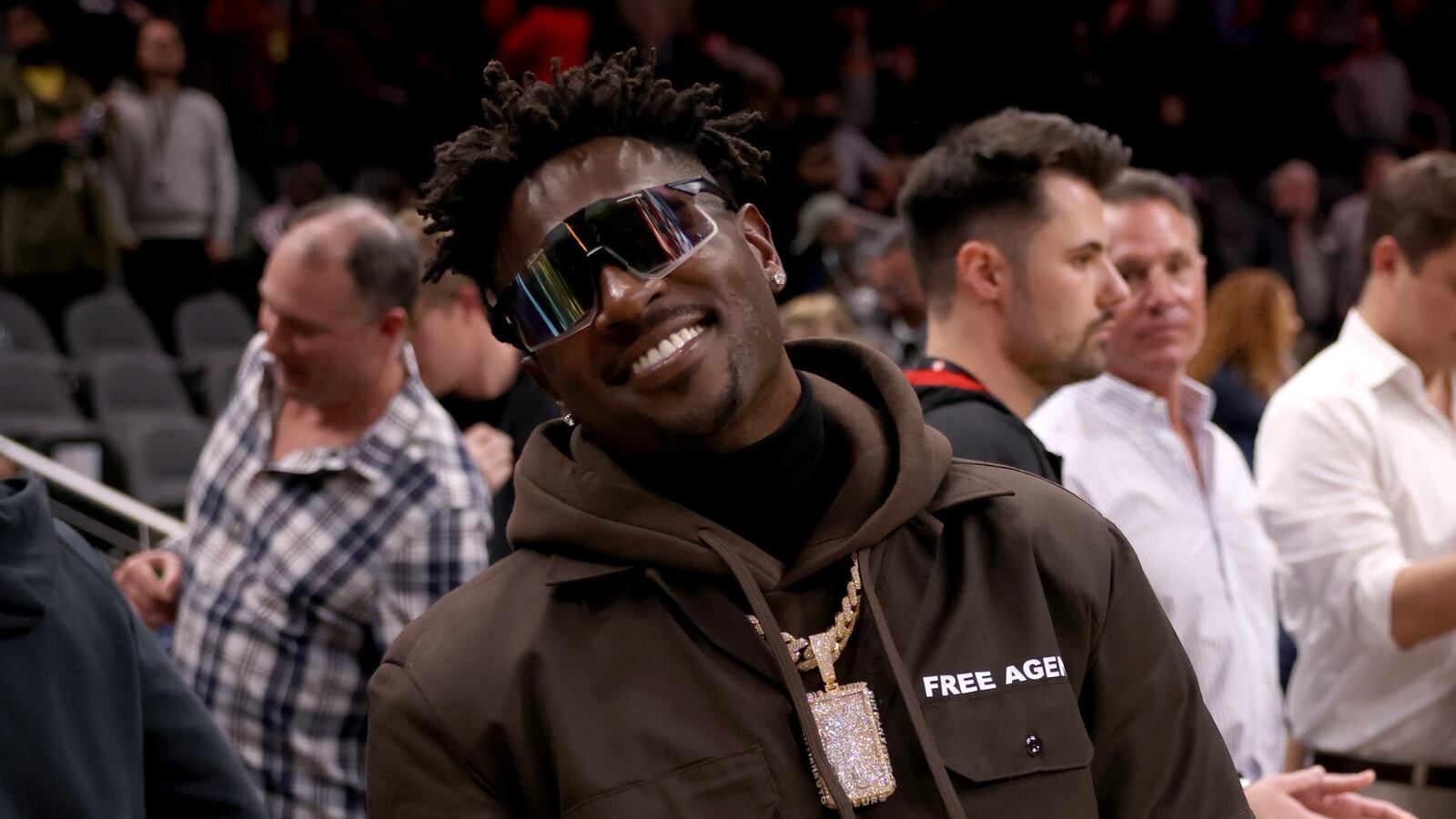 2022-03-12T033501Z_50503118_MT1USATODAY17877150_RTRMADP_3_NBA-LOS-ANGELES-CLIPPERS-AT-ATLANTA-HAWKS_qszbj8