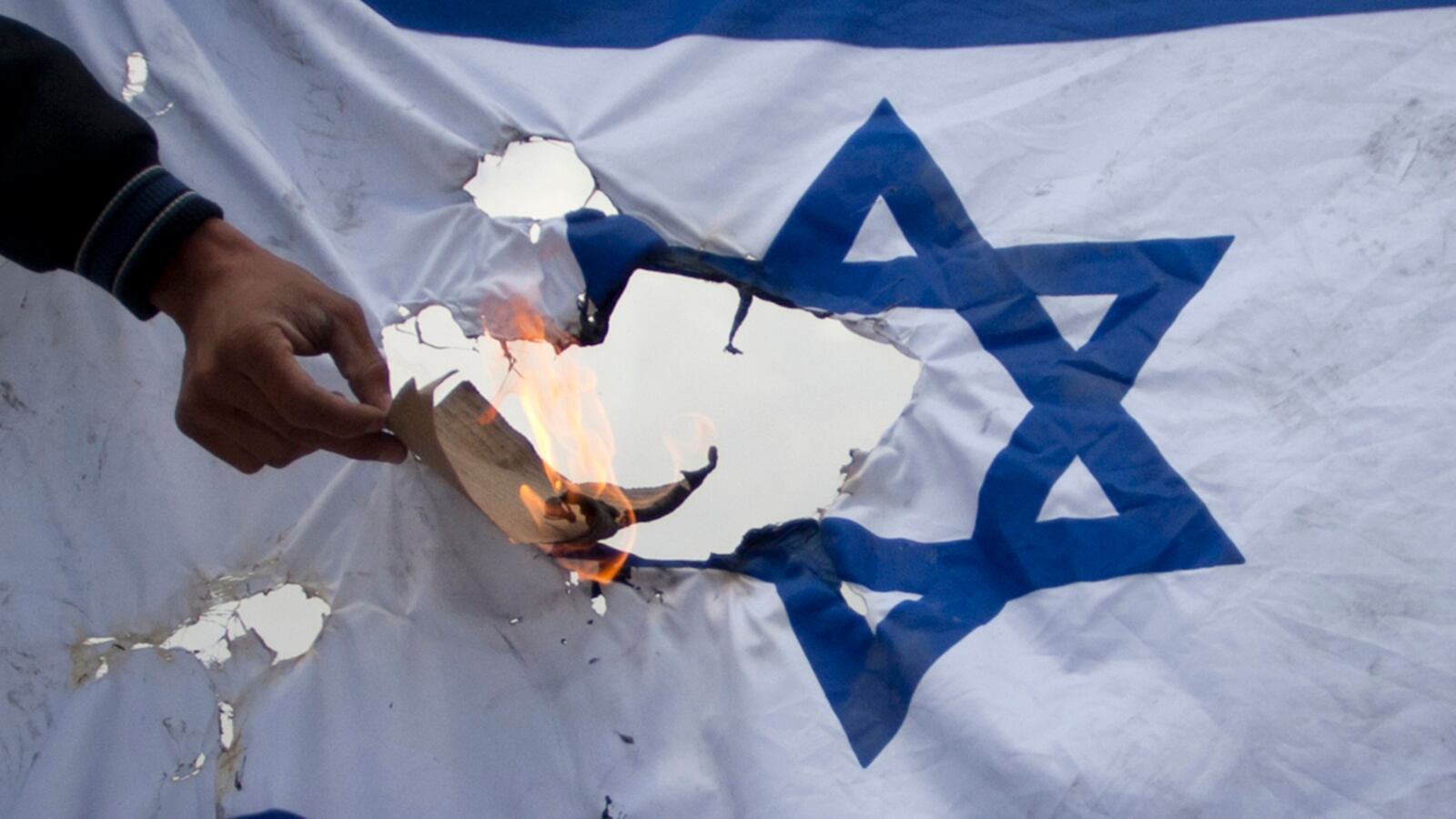 articles/2011/10/09/ariel-sharon-s-son-explains-why-israel-cannot-return-to-pre-1967-borders/israel-future-sharon_xmbmjt