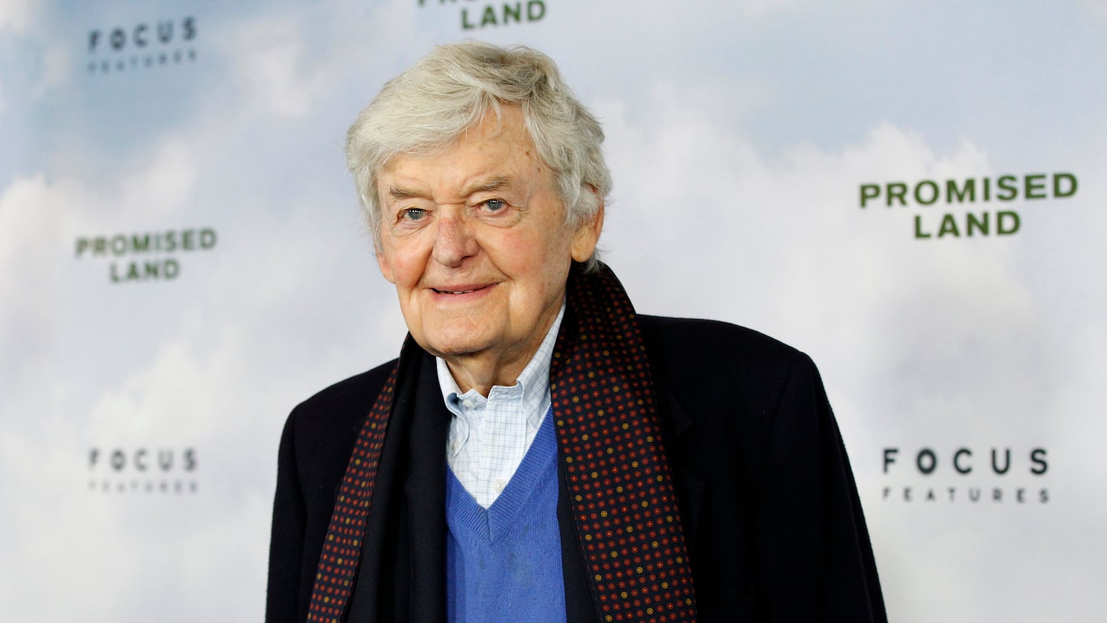 2012-12-07T120000Z_287896934_GM1E8C712C401_RTRMADP_3_USA_ek86hp