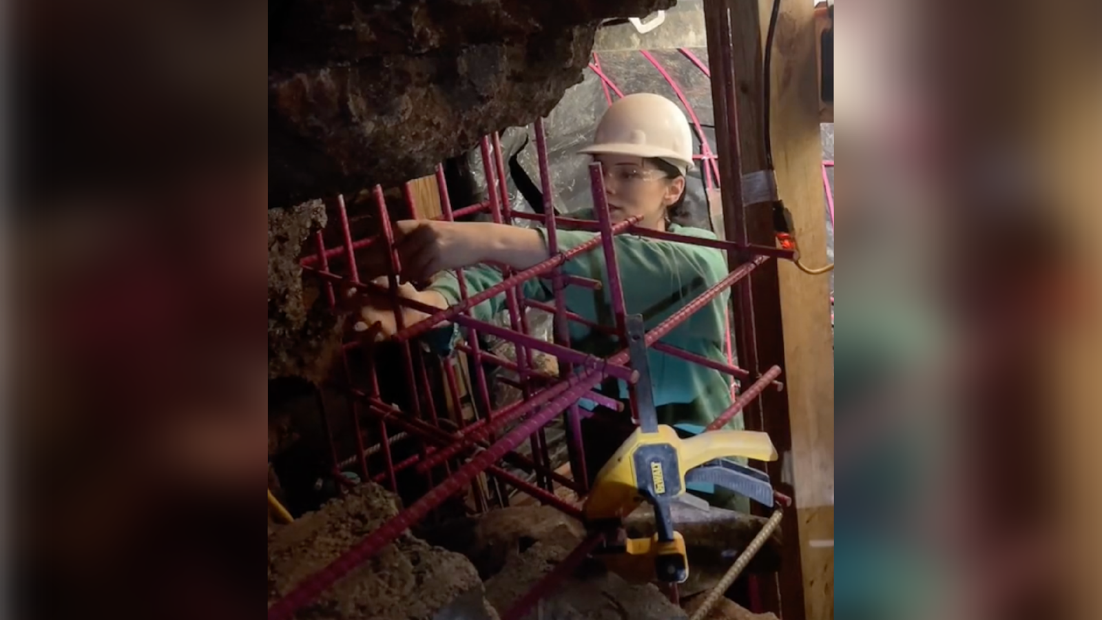 TikToker engineerkala.