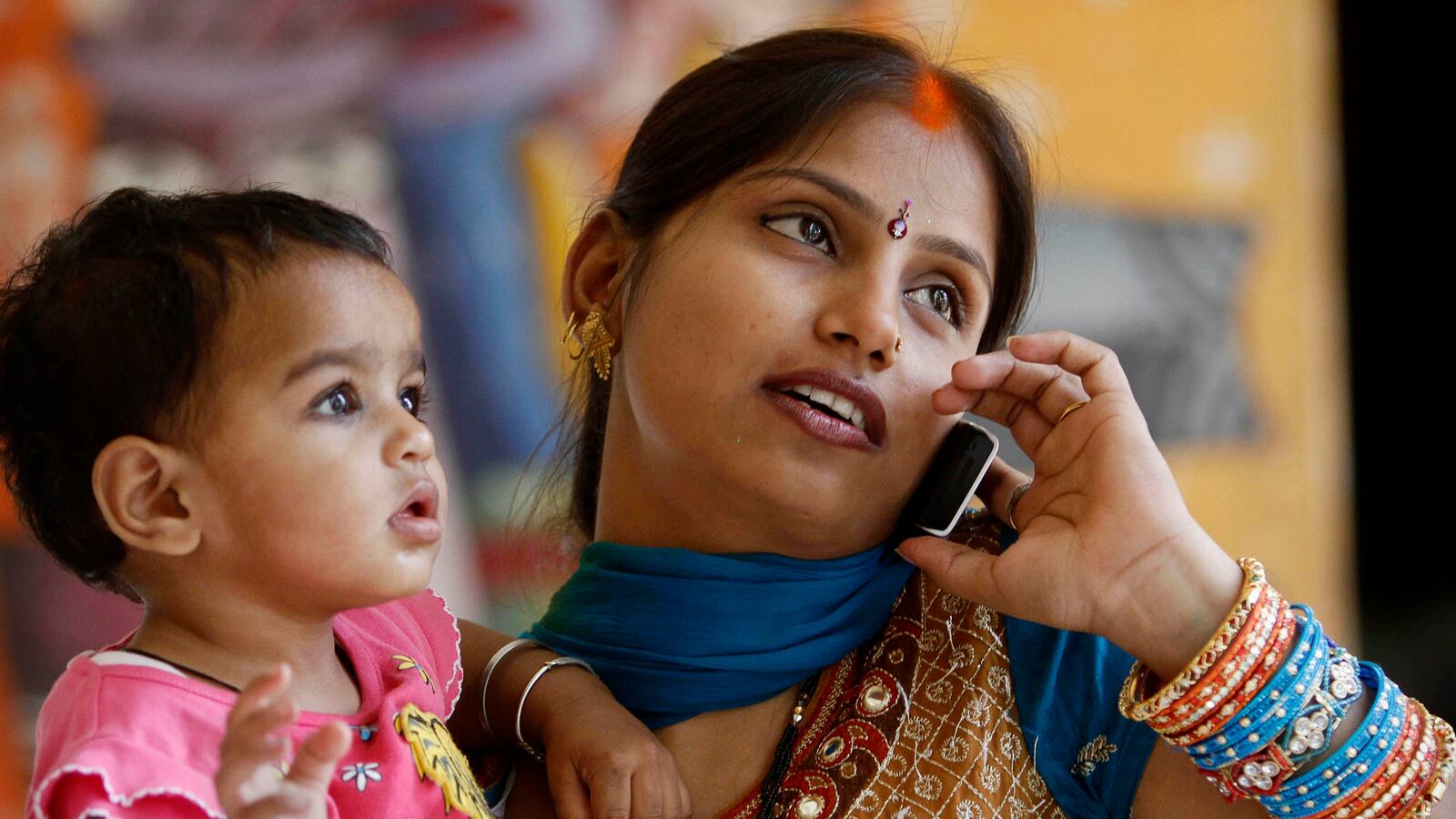 articles/2013/09/24/bringing-mobile-technology-to-the-world-s-women/130924-cgi-women-tech-strochlic-tease_fk23e7