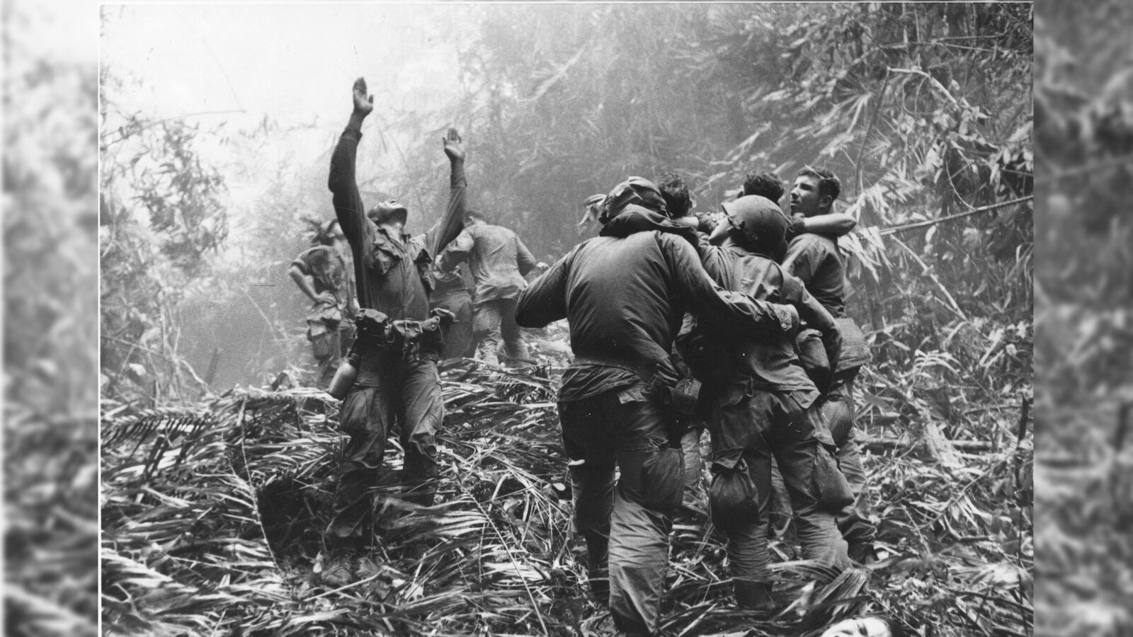 cheats/2013/09/05/ap-s-vietnam-images-to-be-exhibited/130905-AP-Vietnam-cheat_foxtyl