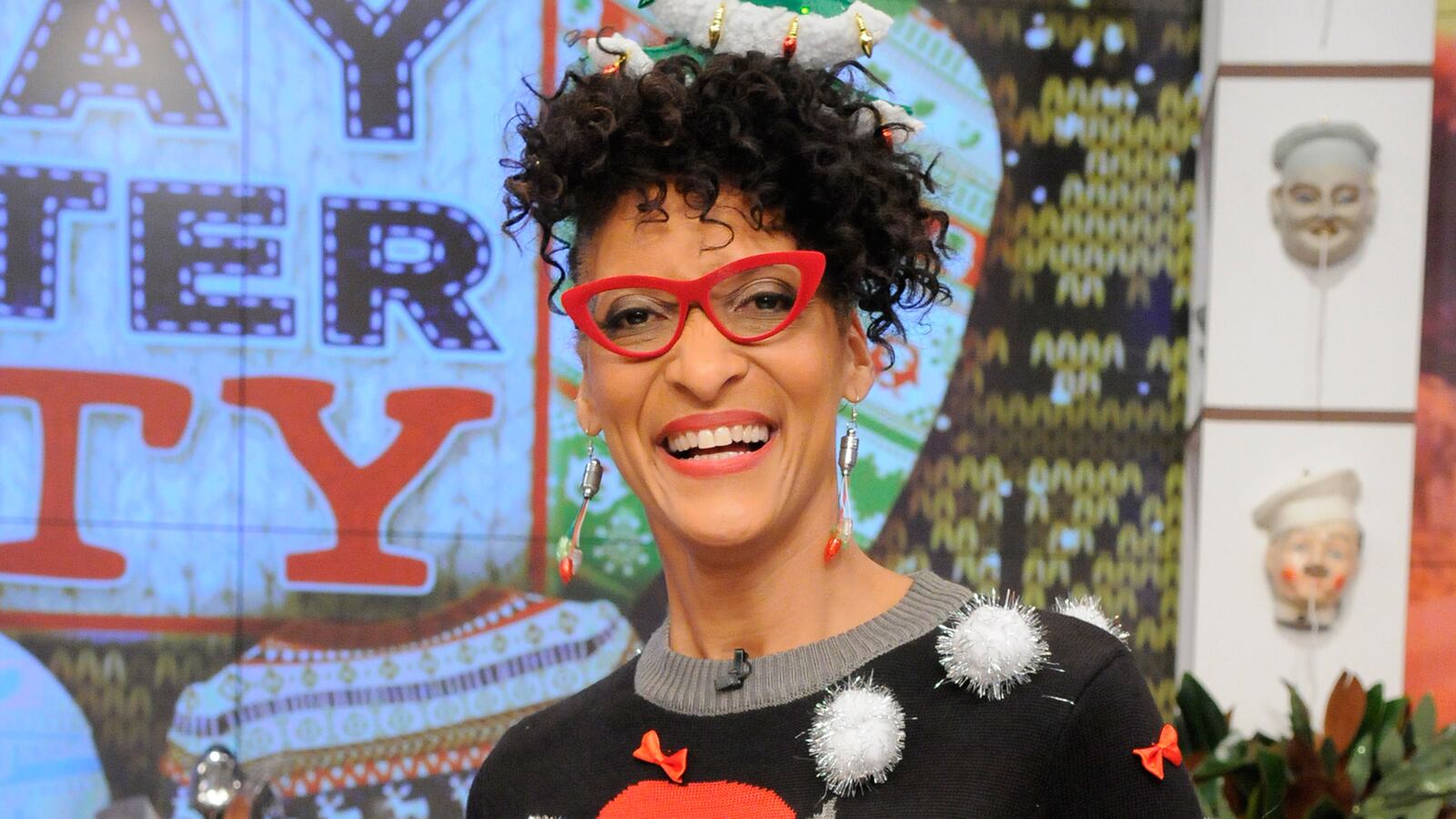 articles/2014/12/24/make-carla-hall-s-roasted-pork-loin-with-cranberries/141223-hall-pork-loin-tease_t86ihj