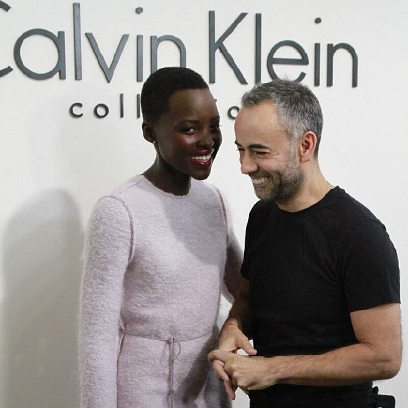 galleries/2014/02/15/from-anna-kendrick-to-karlie-kloss-the-11-best-fashion-instagrams/140215-fashion-instagrams-lupita_ln4vge