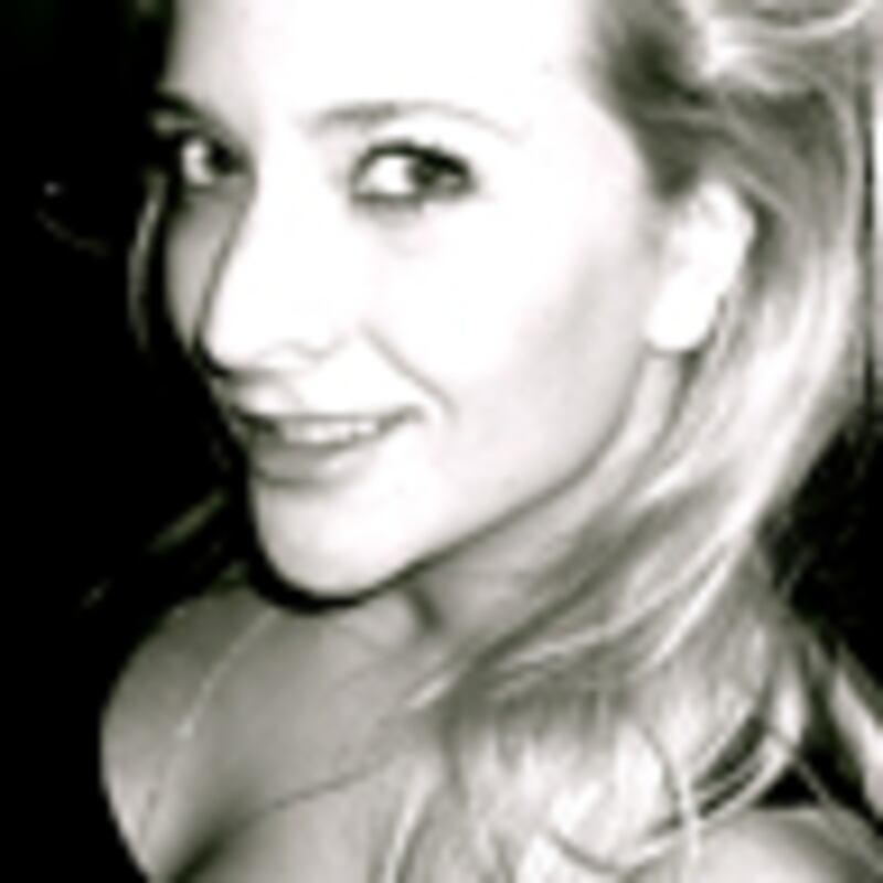 articles/2010/05/07/hung-jury/author-photo---venetia-thompson_wt8etz