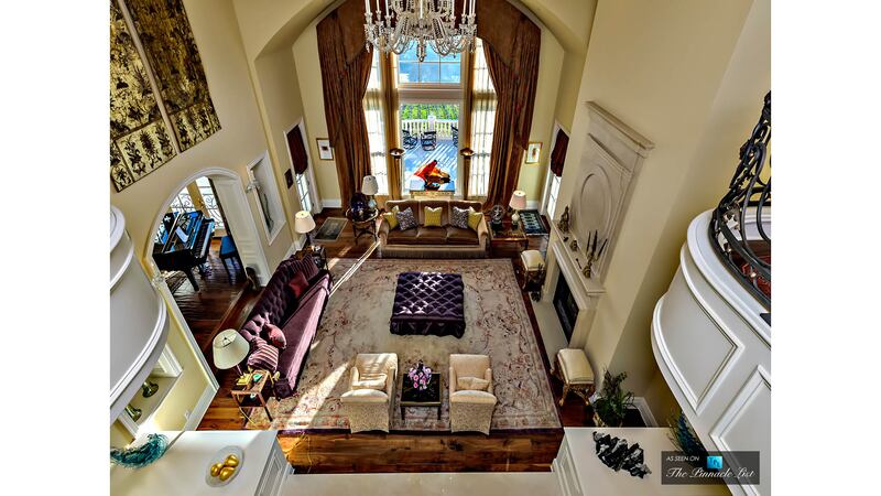 170923-mcnearney-omg-i-want-this-house-3_ra7yd4