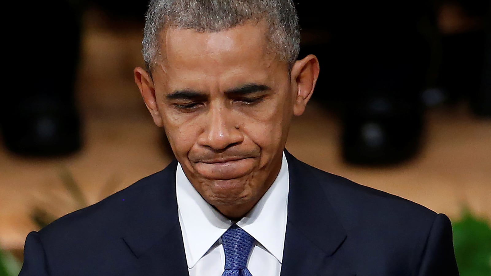 articles/2016/07/13/bush-and-obama-s-soaring-words-slip-the-bonds-of-american-reality/160713-gillespe-obama-dallas-tease_nb9x9k