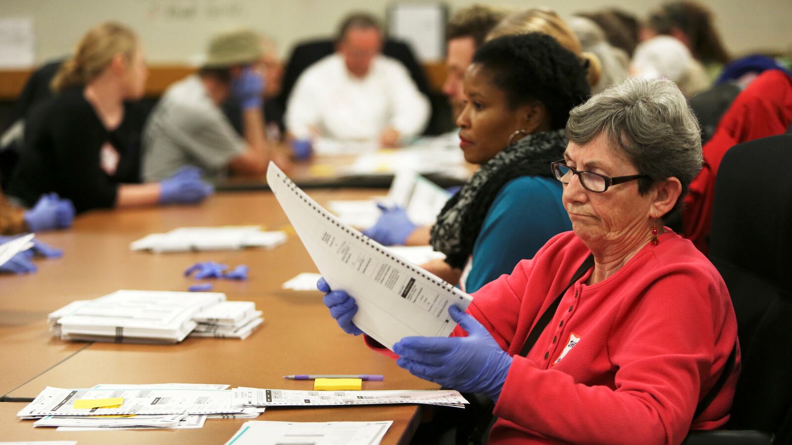 2016-12-02T120000Z_691969705_RC1B0E63B080_RTRMADP_3_USA-TRUMP-RECOUNT_fgi3a7