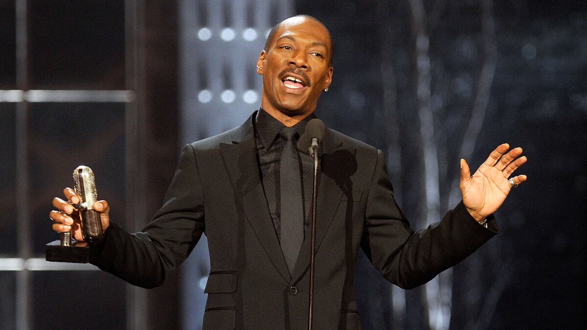 cheats/2011/09/04/eddie-murphy-up-for-oscar-host-report/eddie-murphy-cheat_r8qgz9