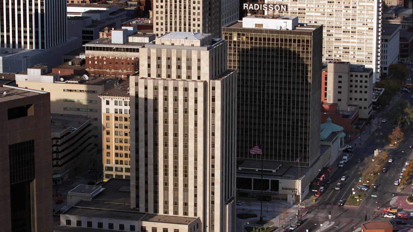 St. Paul City Hall (center-light colored building) and part of the Minnesota Museum of Art (lower left-beige-partial) in this view of downtown St. Paul along Kellogg Blvd, Thursday,10/14/99.