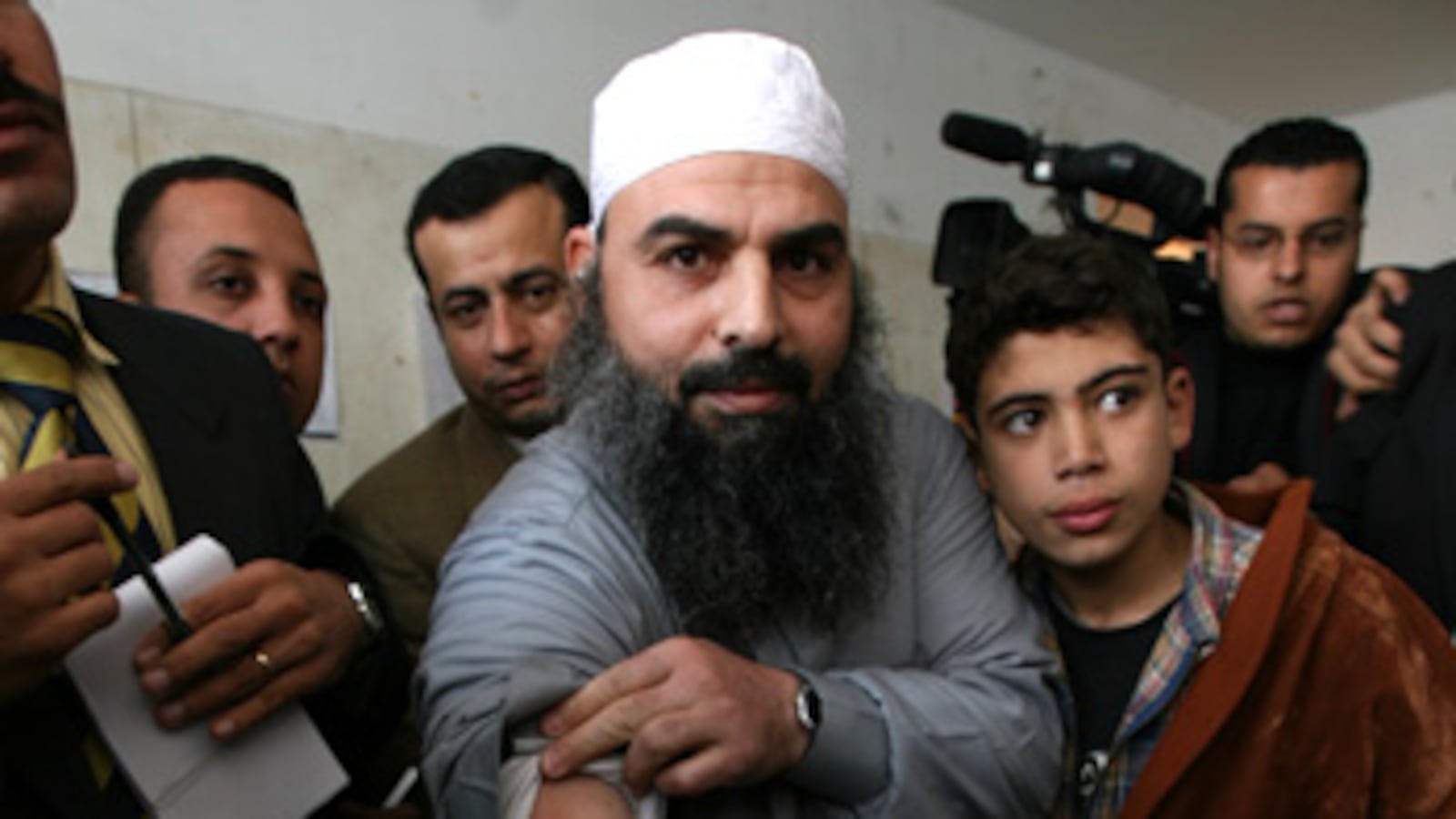 articles/2009/09/23/obama-backs-rendition-immunity/posner-immunity-aomar_51519_i9ayft