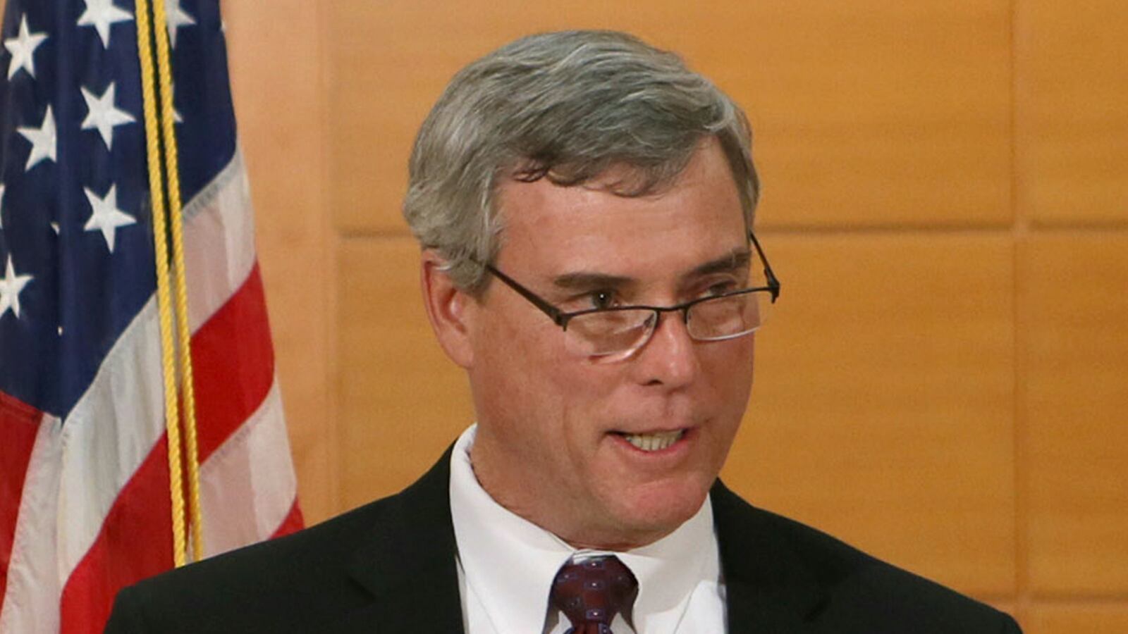 cheats/2017/03/13/ferguson-prosecutor-new-clip-pathetic/170313-mcculloch-pathetic-cheat_jksbmv