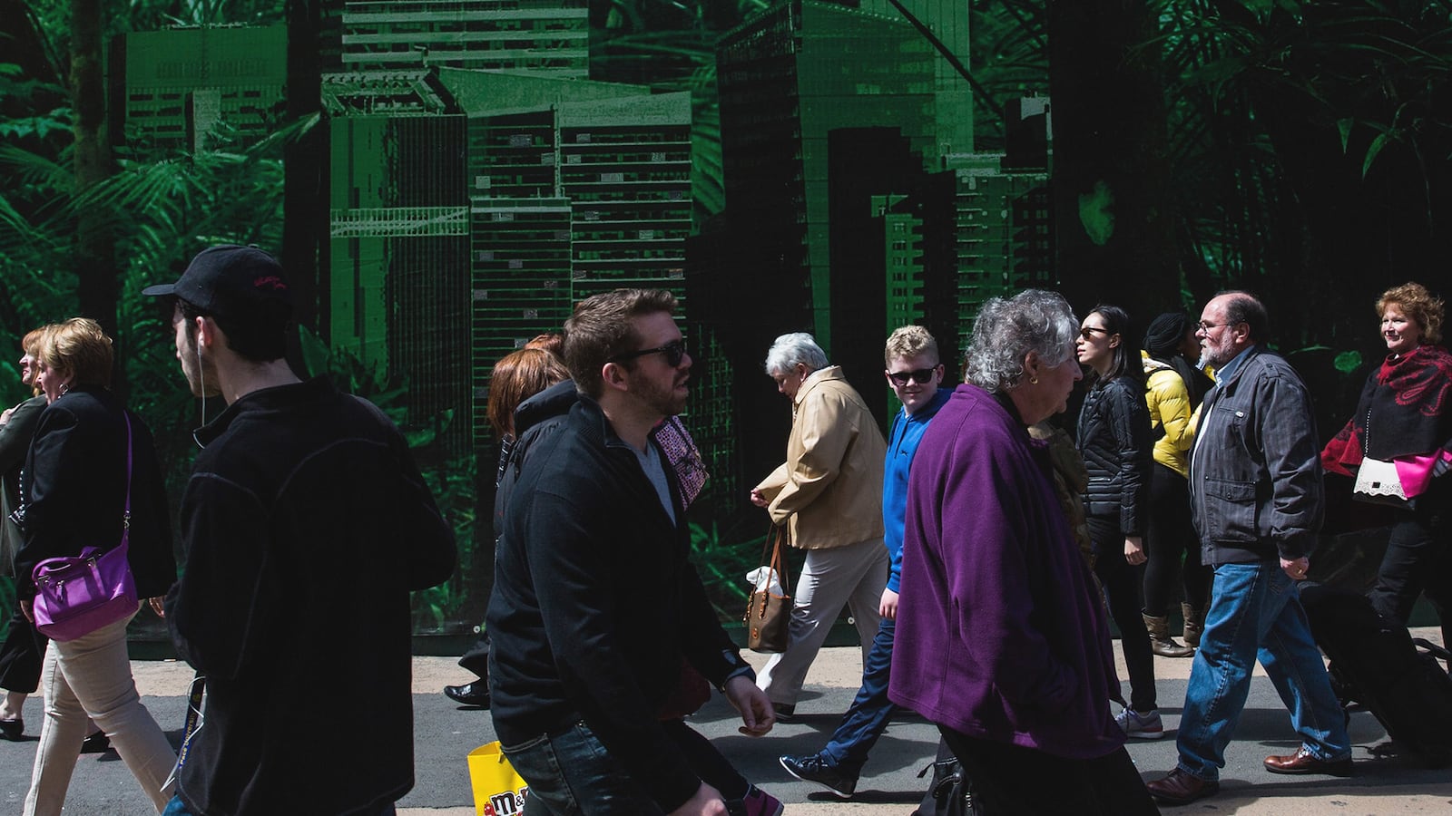 cheats/2014/04/11/vaccinated-people-can-get-measles/140411-measles-cheat_yapkcx