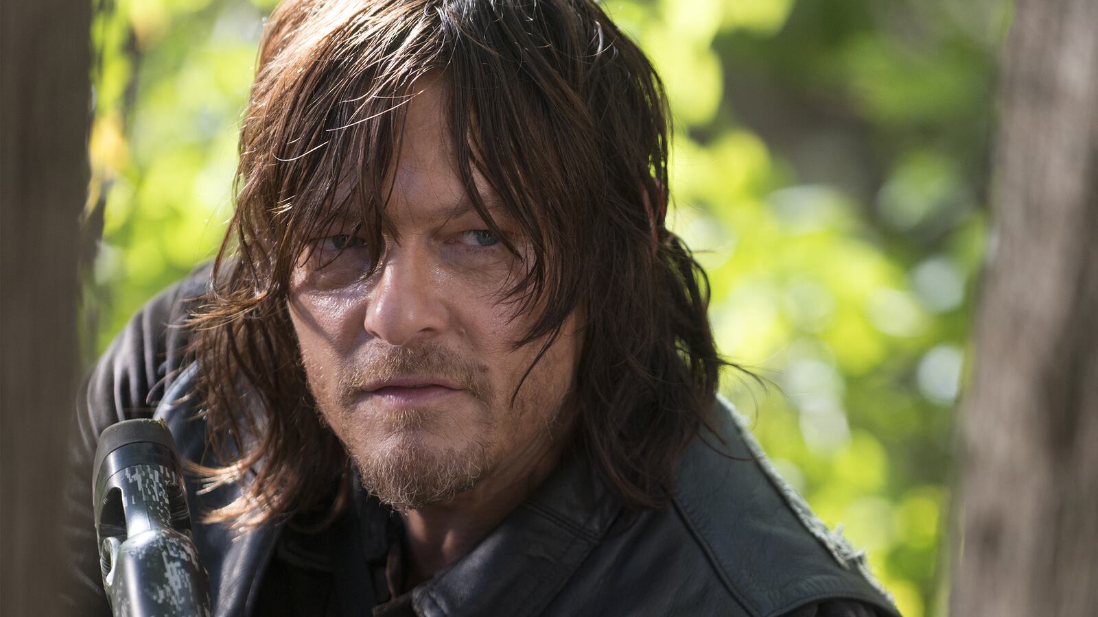 articles/2016/03/27/the-walking-dead-review-congrats-daryl-you-just-helped-negan-win/160326-leon-walking-dead-tease_lgevjm