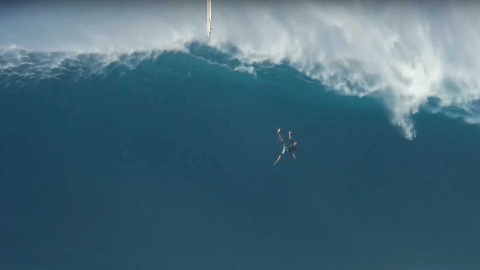 videos/2016/02/01/surfer-barely-survives-worst-slam-ever/160201-joiner-surf_tkthup