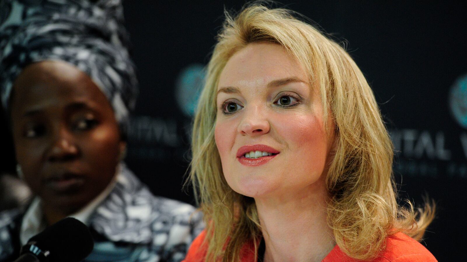 articles/2012/06/06/alyse-nelson-a-life-less-ordinary/a-nelson-pesta_zhdone