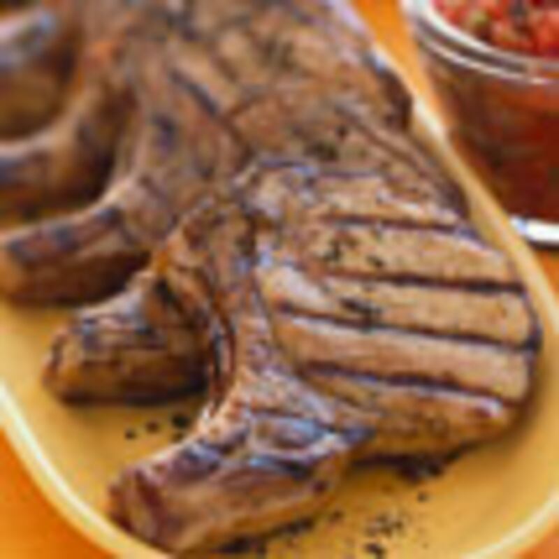 articles/2009/06/24/what-to-eat/fb---what-to-eat---iowa-pork-chop-with-blue-chees_mqacnt