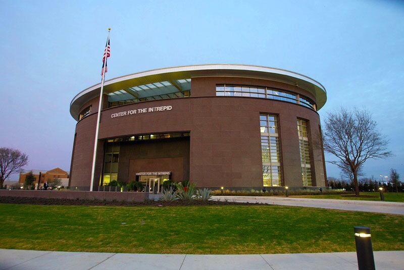 articles/2012/08/14/partner-intrepid-fallen-hereos-fund/hero-intrepid-san-antonio_orqpin