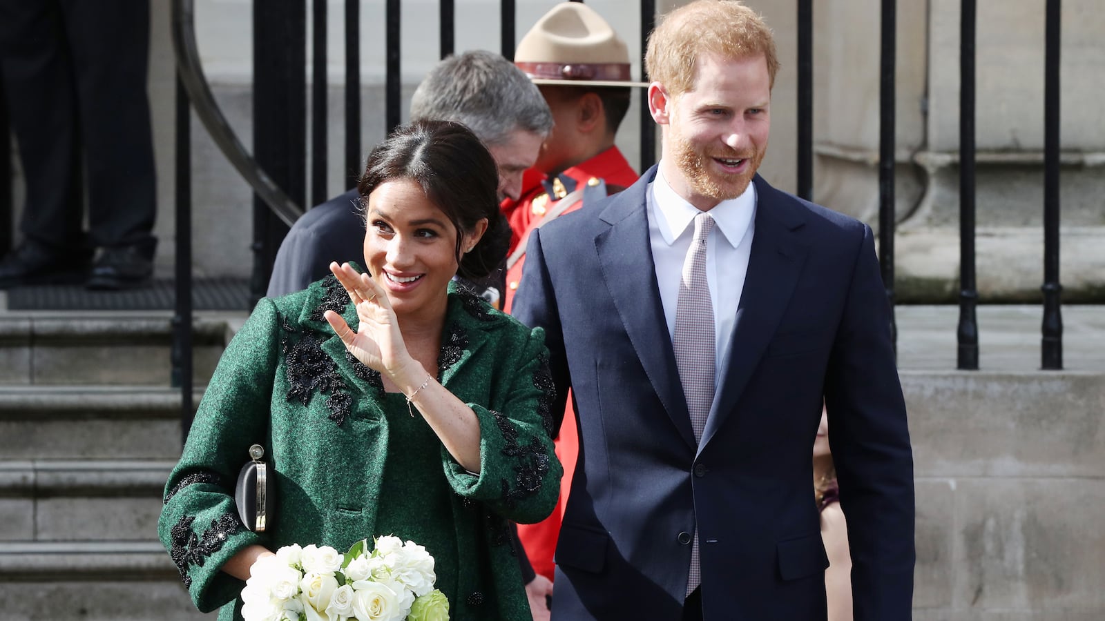 190311-meghan-harry-tease_mh4yle