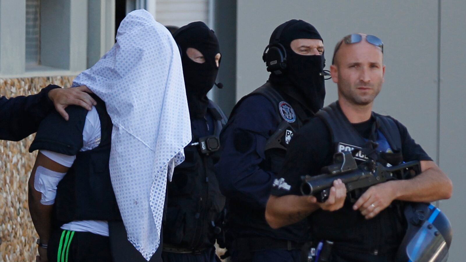 cheats/2015/06/30/french-beheader-will-face-terror-charges/150630-french-terror-suspect-cheat_wf3nhw