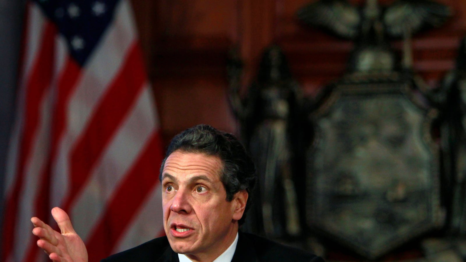 articles/2012/06/09/andrew-cuomo-wades-into-pot-fight-again-ends-up-on-barack-obama-s-left/taylor-andrew-cuomo-embed_nmgjhn